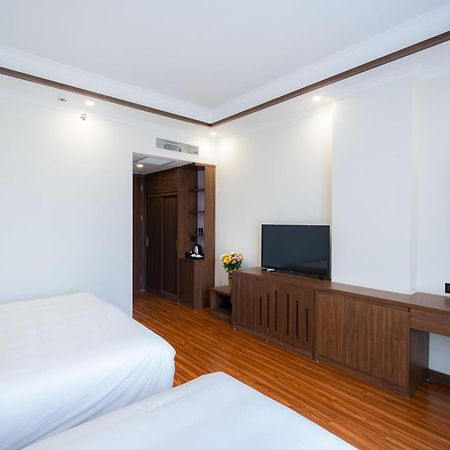 Xuan Thanh Luxury Hotel Ha Long Bagian luar foto