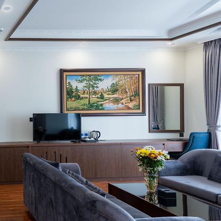 Xuan Thanh Luxury Hotel Ha Long Bagian luar foto